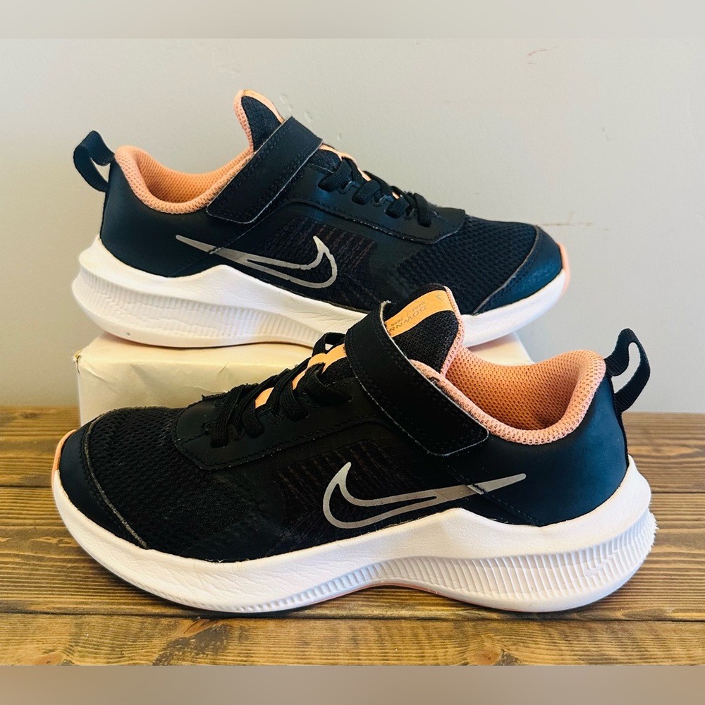 Nike Downshifter 11 Shoes Black/Light Orange CZ3959-010 Unisex Size 2Y